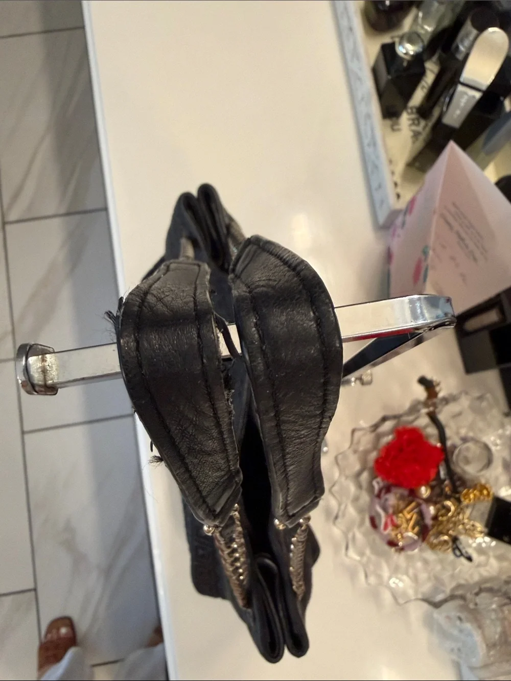 Tory Burch Black Quilted Chain-Handle Shoulder Bag - Picture 5 of 17